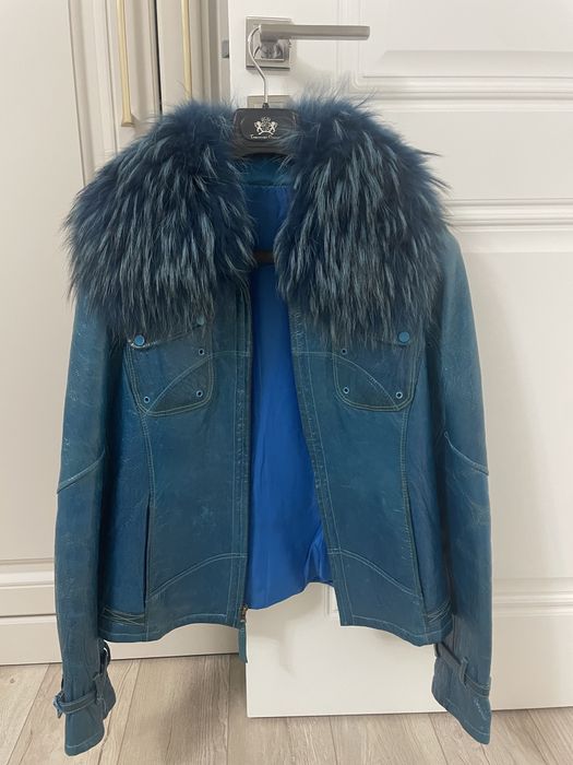 Продам куртку