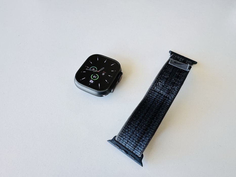 Apple Watch Ultra 2 Black 49mm + Cellular Гаранция