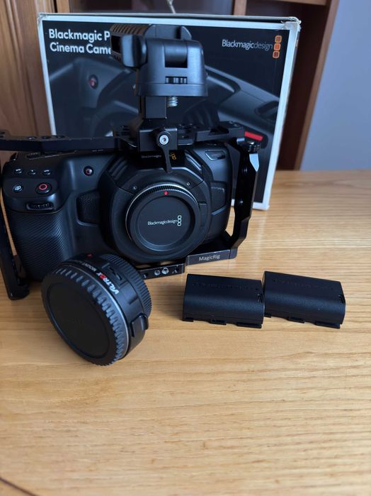 Blackmagic Pocket Cinema Camera 4K + obiectiv Canon 85mm 1.8 + Viltrox MFT + cage