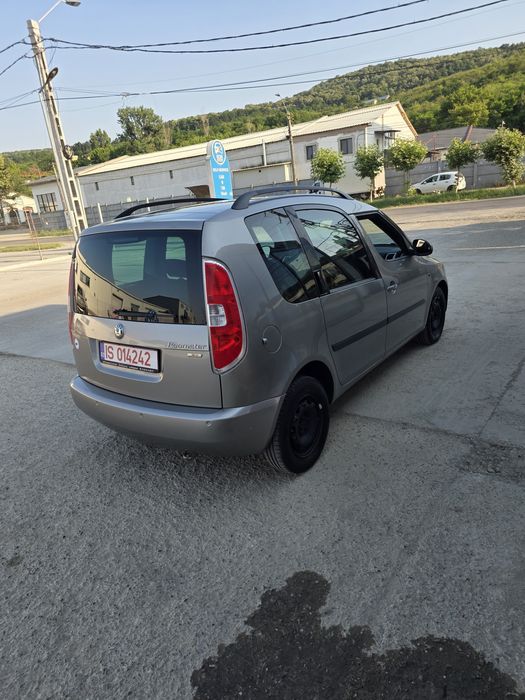 SKODA Roomster 2010 — imagine 4