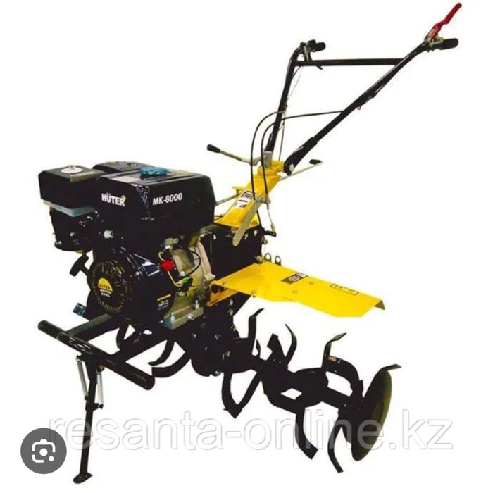 Вспашка земли мотоблоком