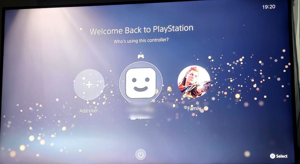 Play Station 5 PRO - 2TB, 2 controllere si Disk Reader