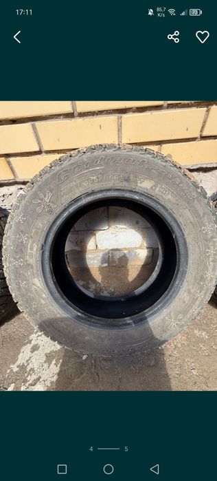 Продам зимние шины 195/65 R15