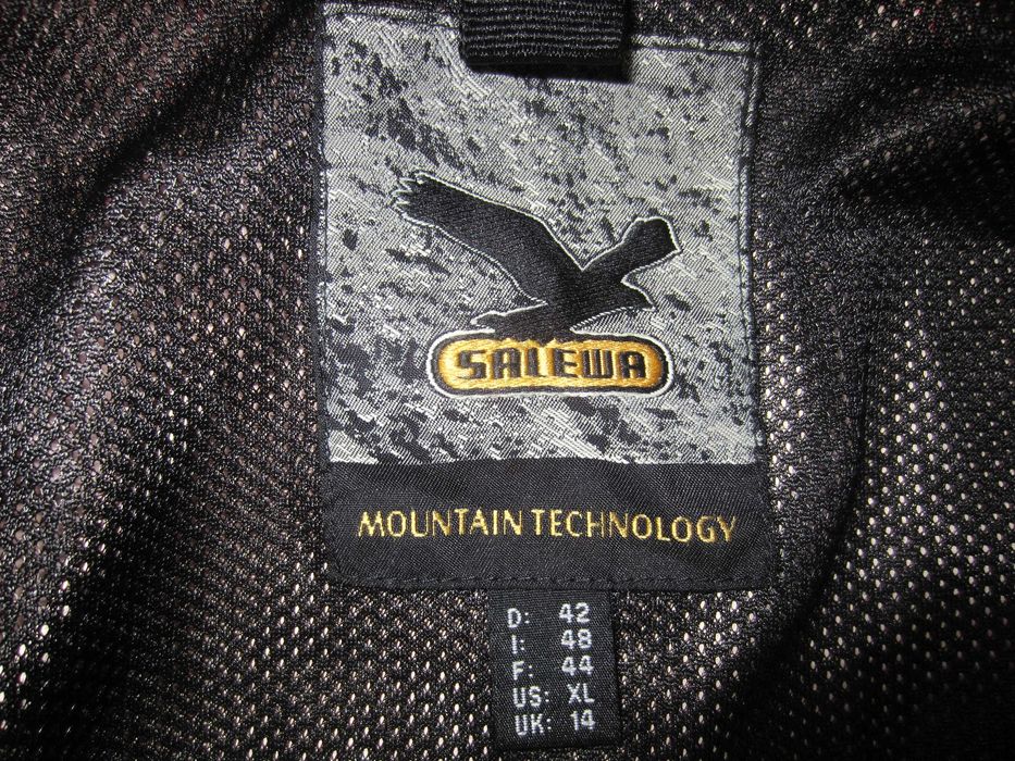 Geaca dama Salewa,masura XL,PowerTex, Poliamida,gluga in guler