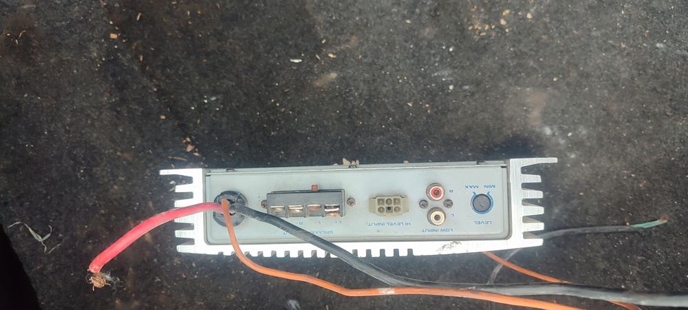 Усилитель для сабвуфера