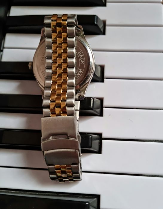 Mexanik soat Goldpower