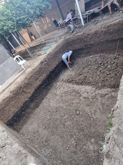 Урачи ва сантехника устаси.