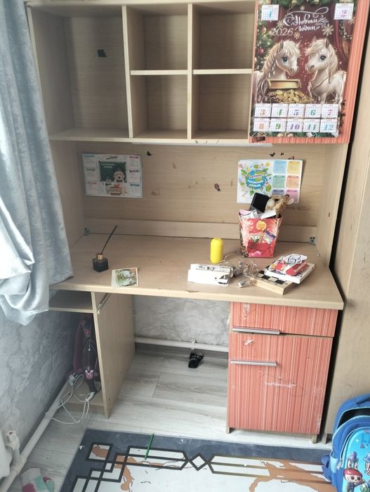 Стол компьютерный