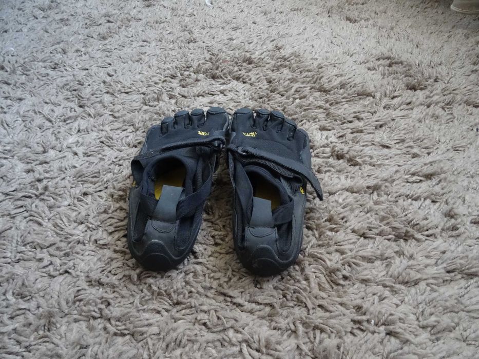 vibram 36 аква обувки с пръсти