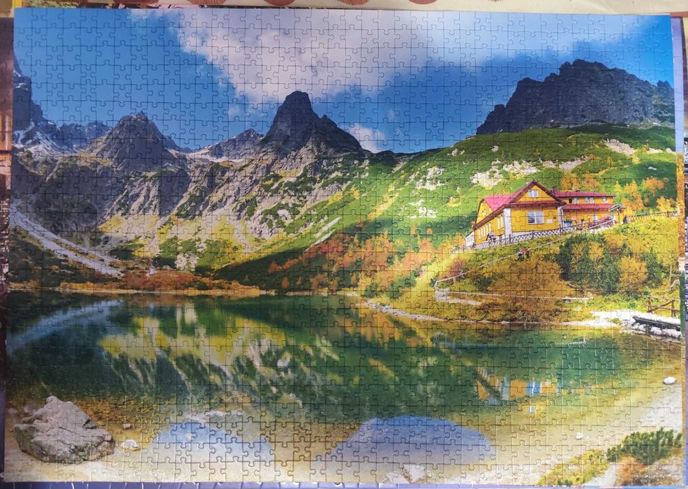 Наредени пъзели (залепени).