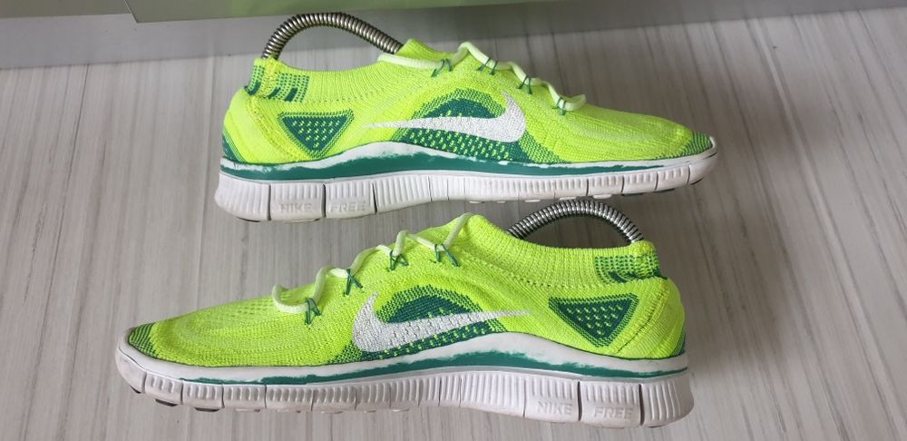 Nike Flyknit  UK 6.5 US 9 / 40.5/26 см. ОРИГИНАЛ! Дамски Маратонки!