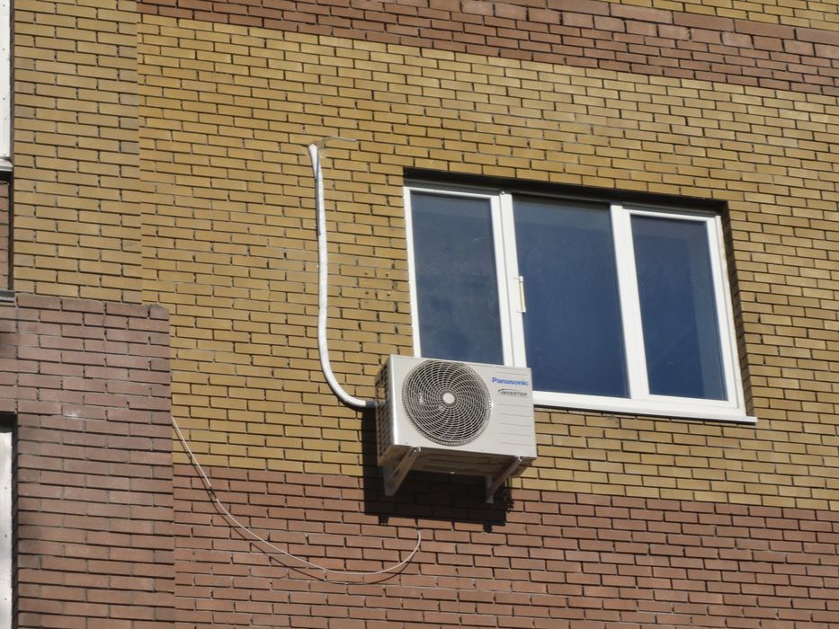 Регулярная чистка кондиционера для продления срока службы