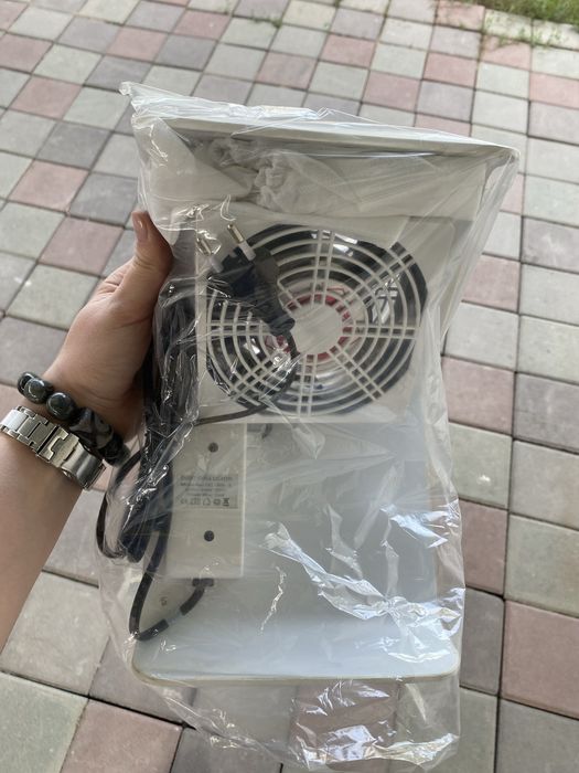 Маникюрный пылесос