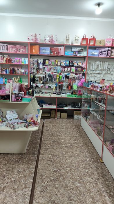 Срочно!Продается бутик в Grand Bazaar с мебелью