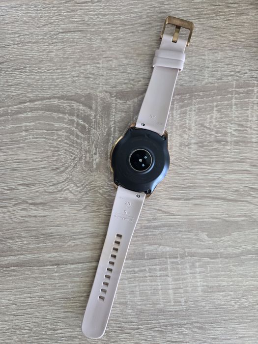 Часовник Galaxy Watch 4