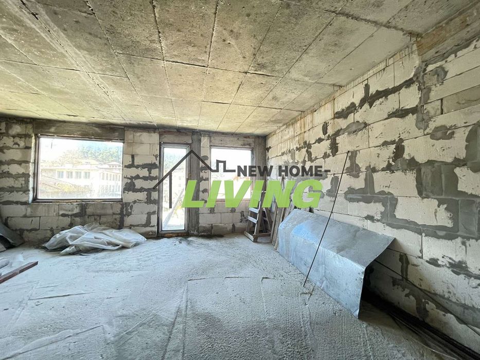 Продава се Къща в Чепеларе - 900 кв.м за 500 €/кв.м - Снимка #9