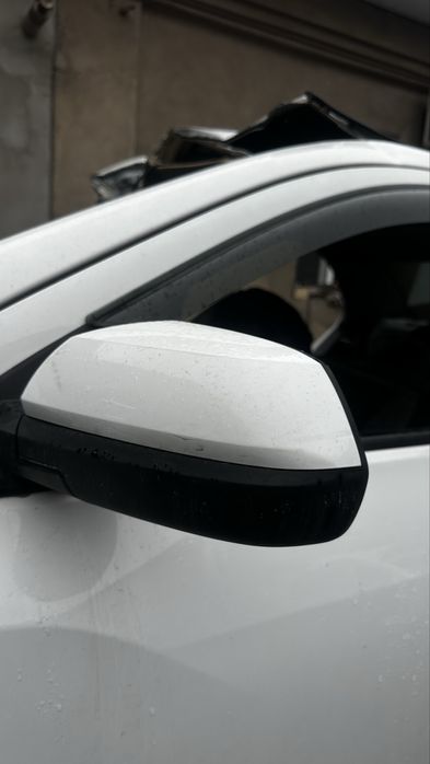 Chevrolet Cobalt двери