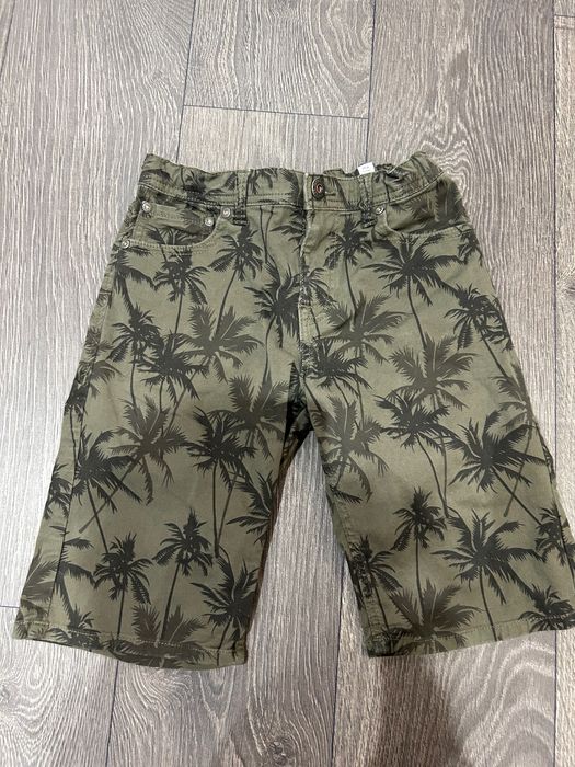 Къси панталони различни марки