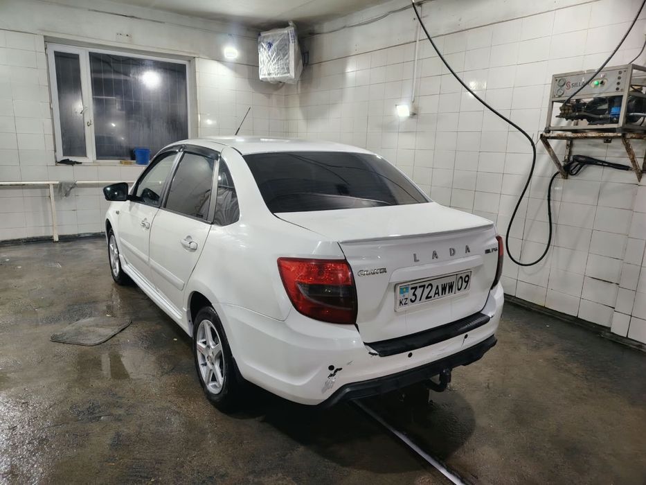 Lada granta FL в отличном состоянии