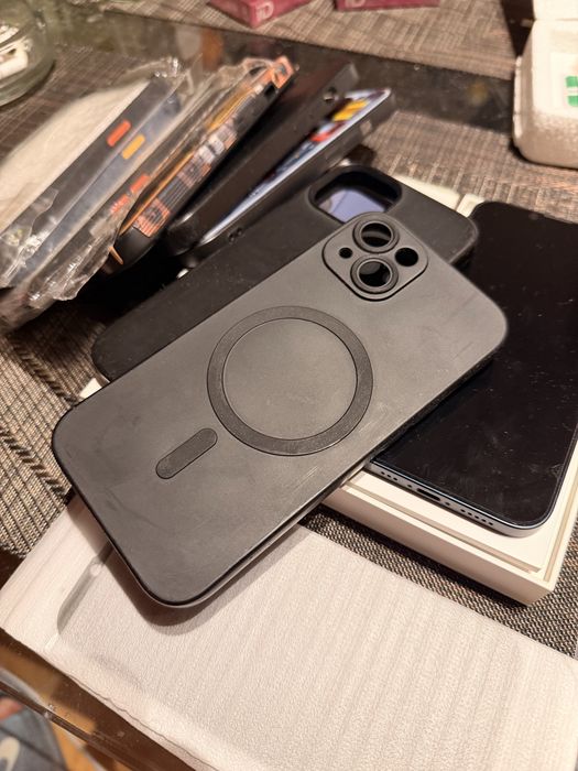 iPhone 13 без драскотина!