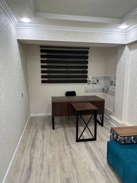 Офис  2 х комнатный с мебелью  на фархадском ( книжный)