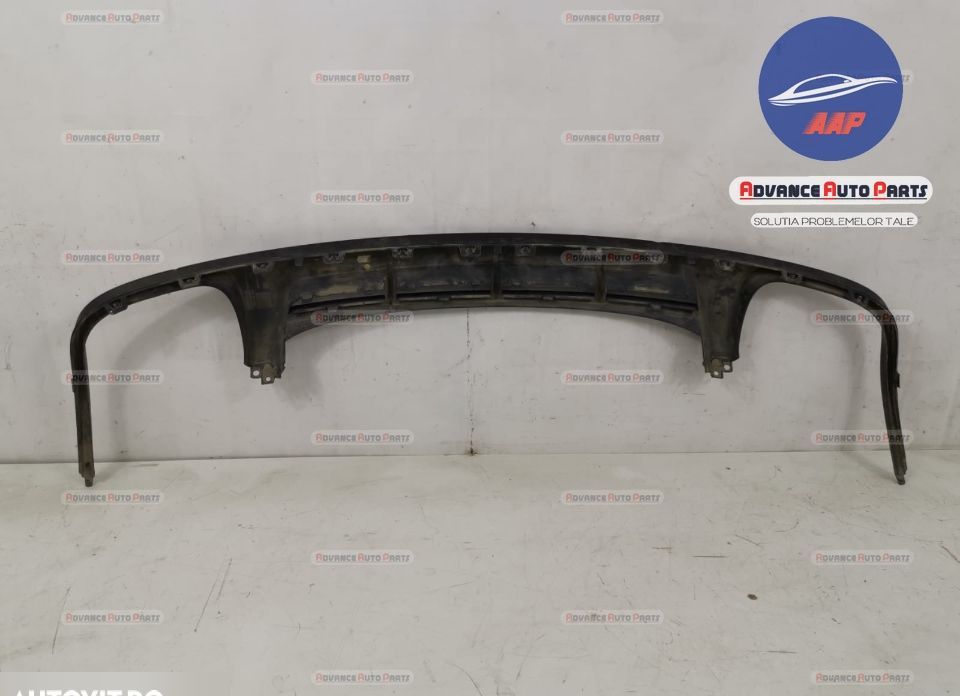 Пористе Макан / Porsche Macan Оригинален заден броня дифузьор Турбо