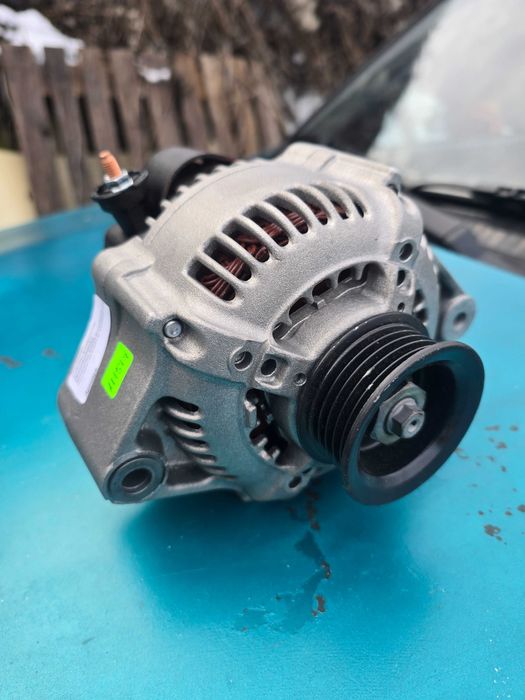 Алтернатор Toyota 2.2, 2.0 бензин (Avensis Camry Carina Picnic Rav4)