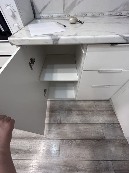 Угловой кухонный гарнитур