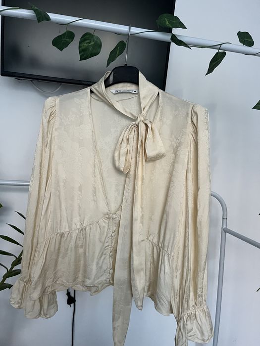 Cămașă Zara mărimea M nouă fără etichetă