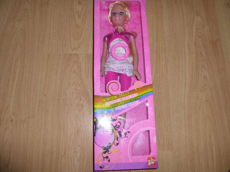 Кукла манекен музикална - НОВА