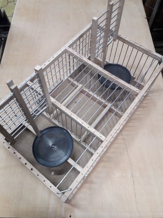 Дървени клетки и капани за птици