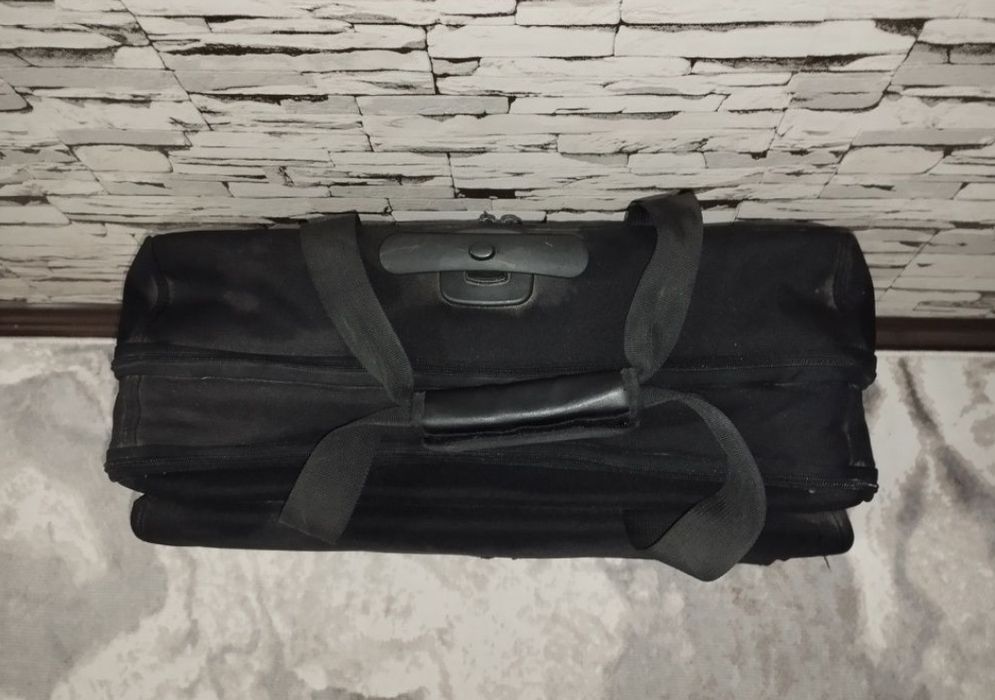 Продается мужской портфель