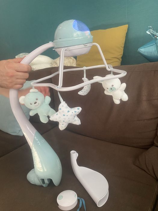 Carusel muzical cu proiectie Chicco