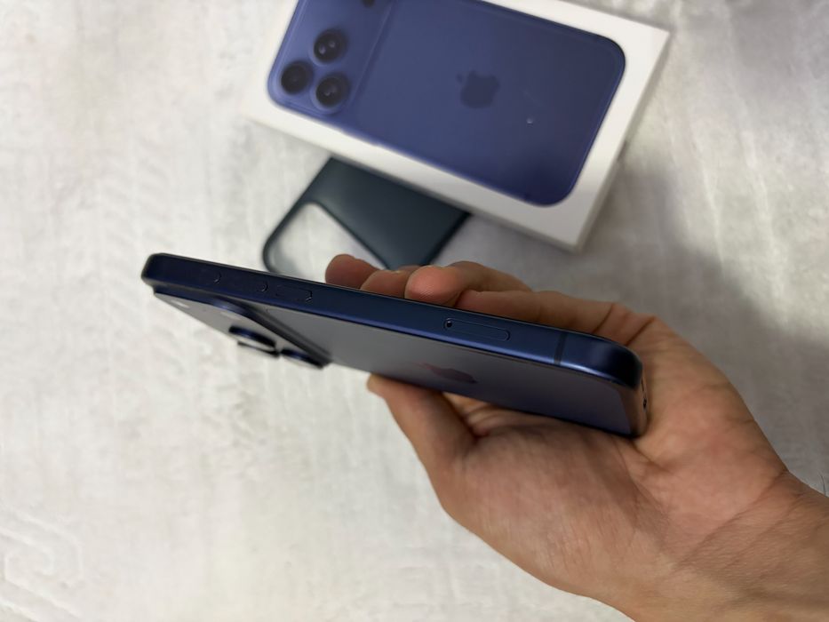 Apple Iphone 17pro 256gb blue Dual sim