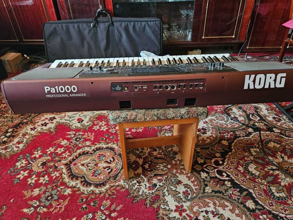 Korg pa 1000 cu husa