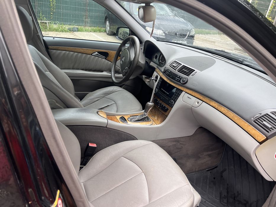 Mercedes w211/2006