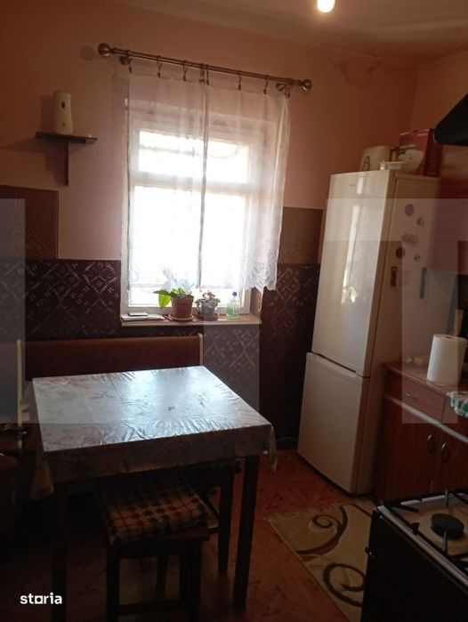 Apartament cu 3 camere
