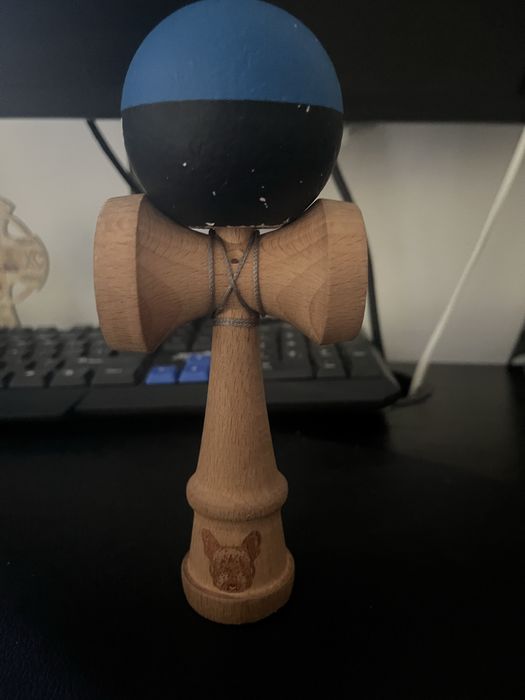 Kendama x vand ambele sau la bucata