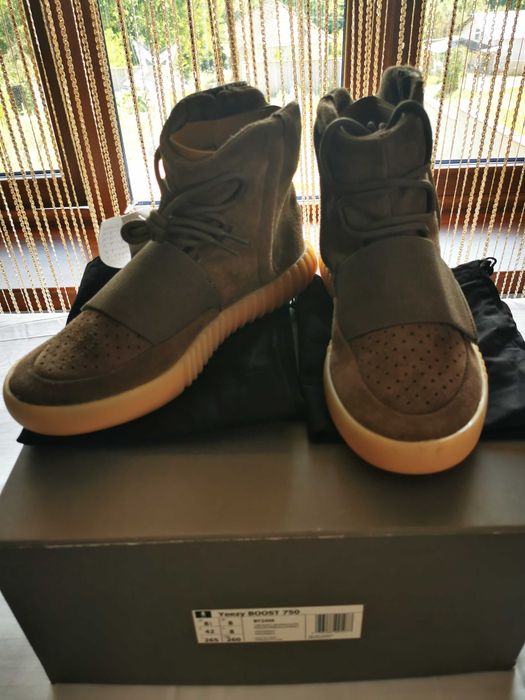 Yeezy Boost 750 Light Brown Gum size UK8 EU42 NEW