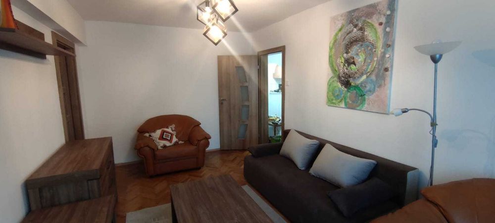 apartament 3 camere