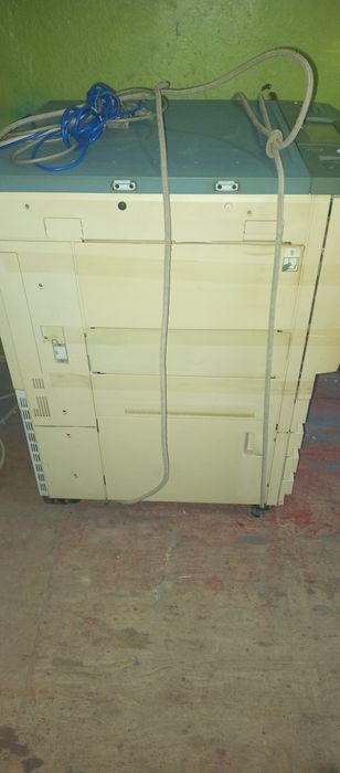 продам срочно принтер xerox dc12
