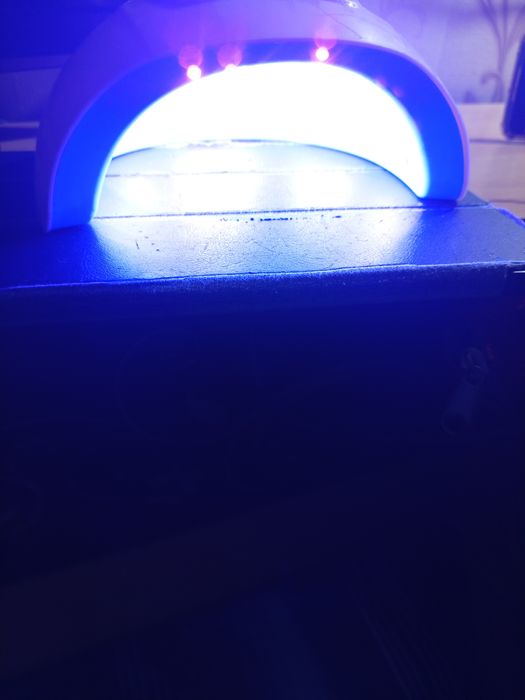 Лампа для гель лака