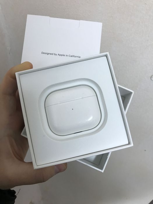 AirPods 3 наушники