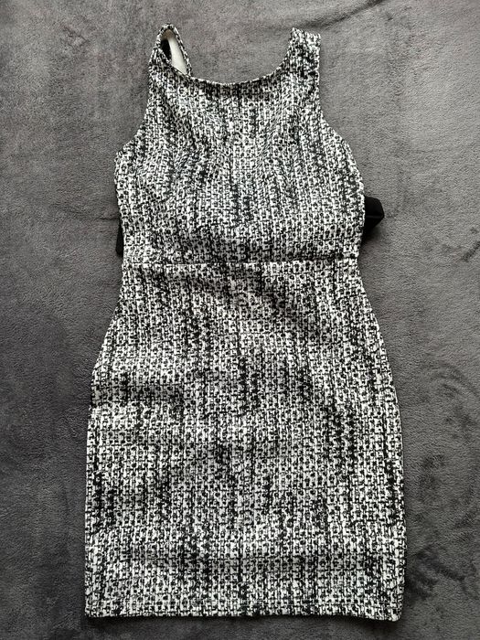 Rochii S-M-rasp la cerere