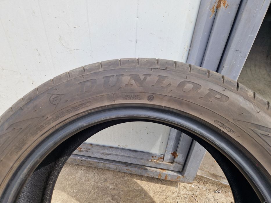 Летни гуми Dunlop Sport Maxx RT2 235/55/19
