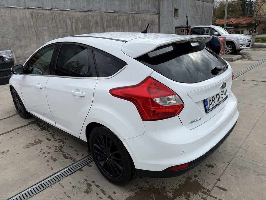 FORD Focus 2012 — imagine 19