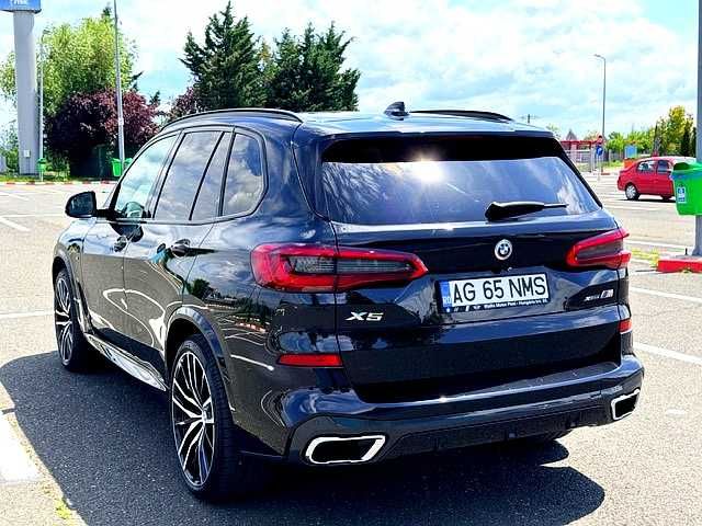 BMW X5 xDrive 30d, An 03.2019, km=95500, culoare negru metalizat, stare excelentă