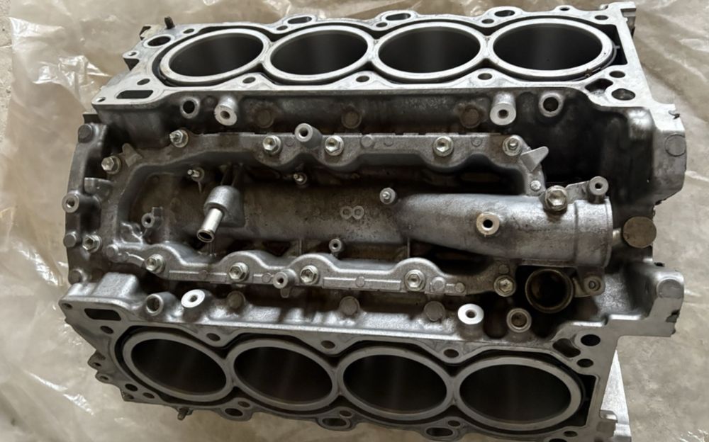 Продам мотор тойота лэнд крузер 200