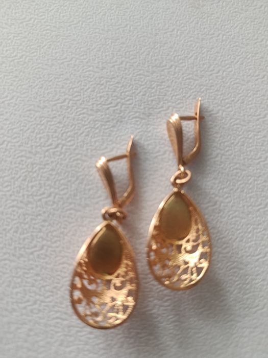 Золотые серьги 583 пробы