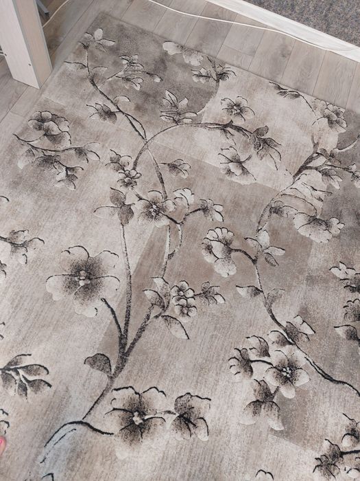 Продам ковёр б/у